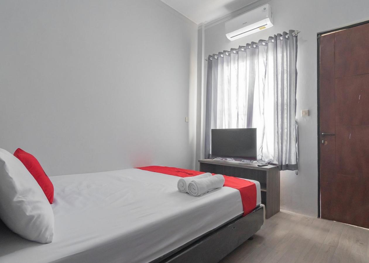 Reddoorz Syariah Near Wisata Situ Gunung Sukabumi Hotel Kadudampit Buitenkant foto